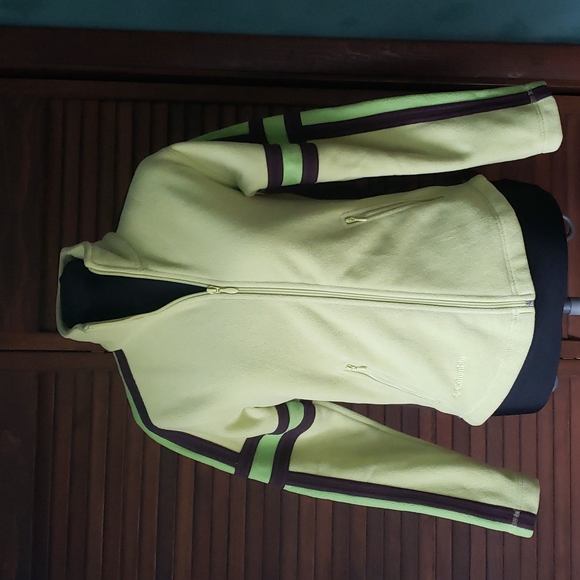 Columbia Jackets & Blazers - 💥Host Pick❣💥 Columbia Lime Green Zippered Fleece Jacket Women's Size Medium